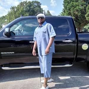 Meet your Posher, Clarence